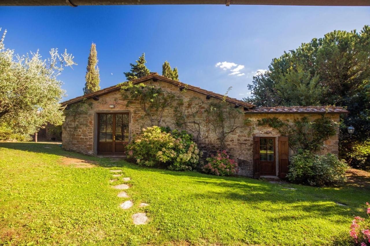 Pozza Di Volpaia By Salogi Villas Radda in Chianti Bagian luar foto