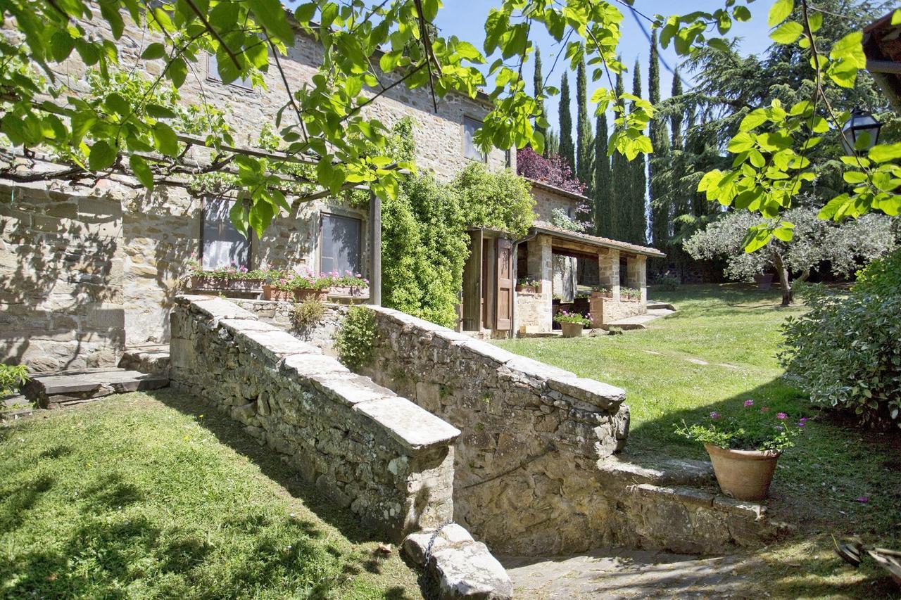 Pozza Di Volpaia By Salogi Villas Radda in Chianti Bagian luar foto
